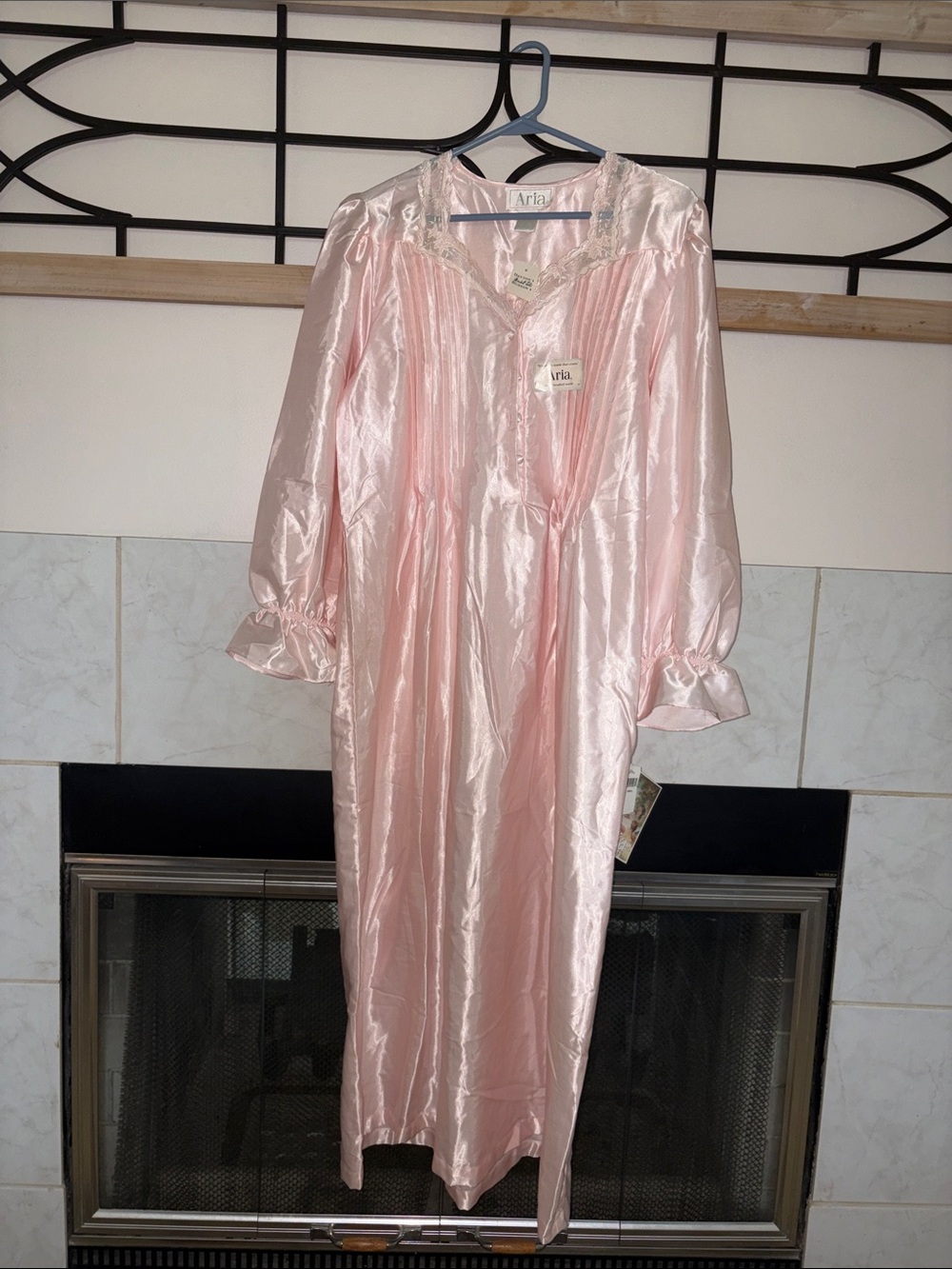 Vintage Aria nightgown